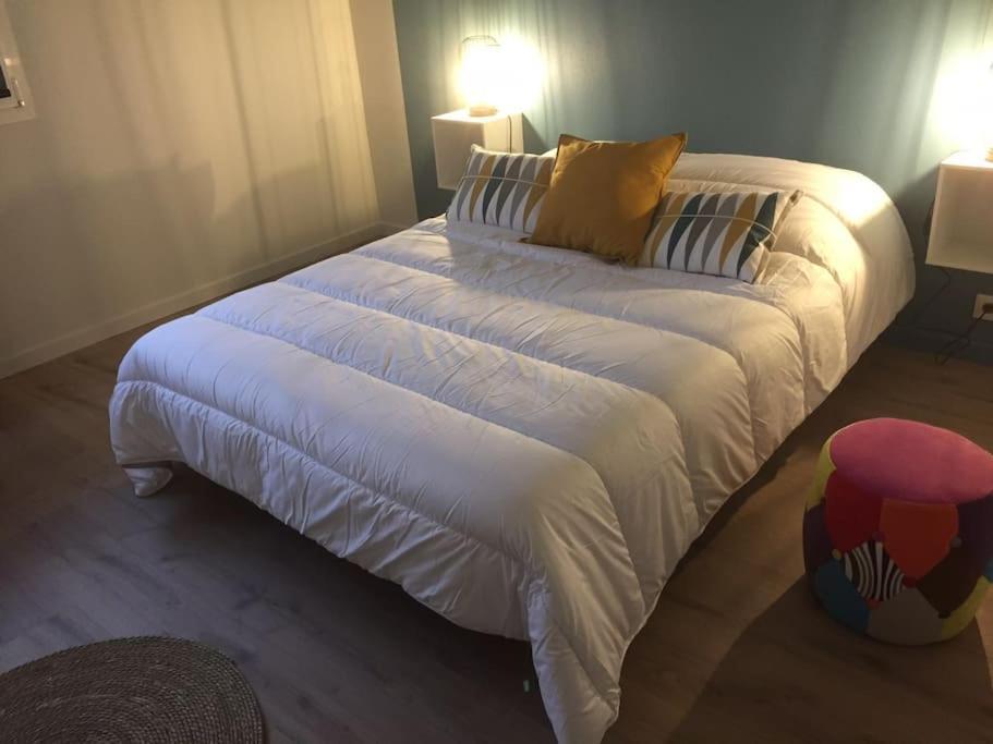 Appart T4 85M2 Spacieux Climatisation Parking Rodez Bagian luar foto